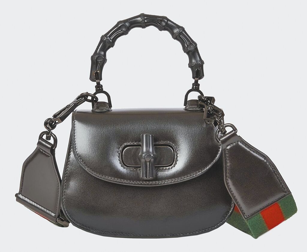 Gucci Bamboo1947黑色迷你包，8万9900元。（Gucci提供）